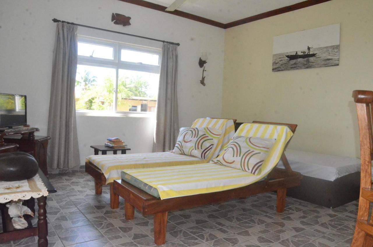 Butterfly Villas Grand Anse  Ngoại thất bức ảnh